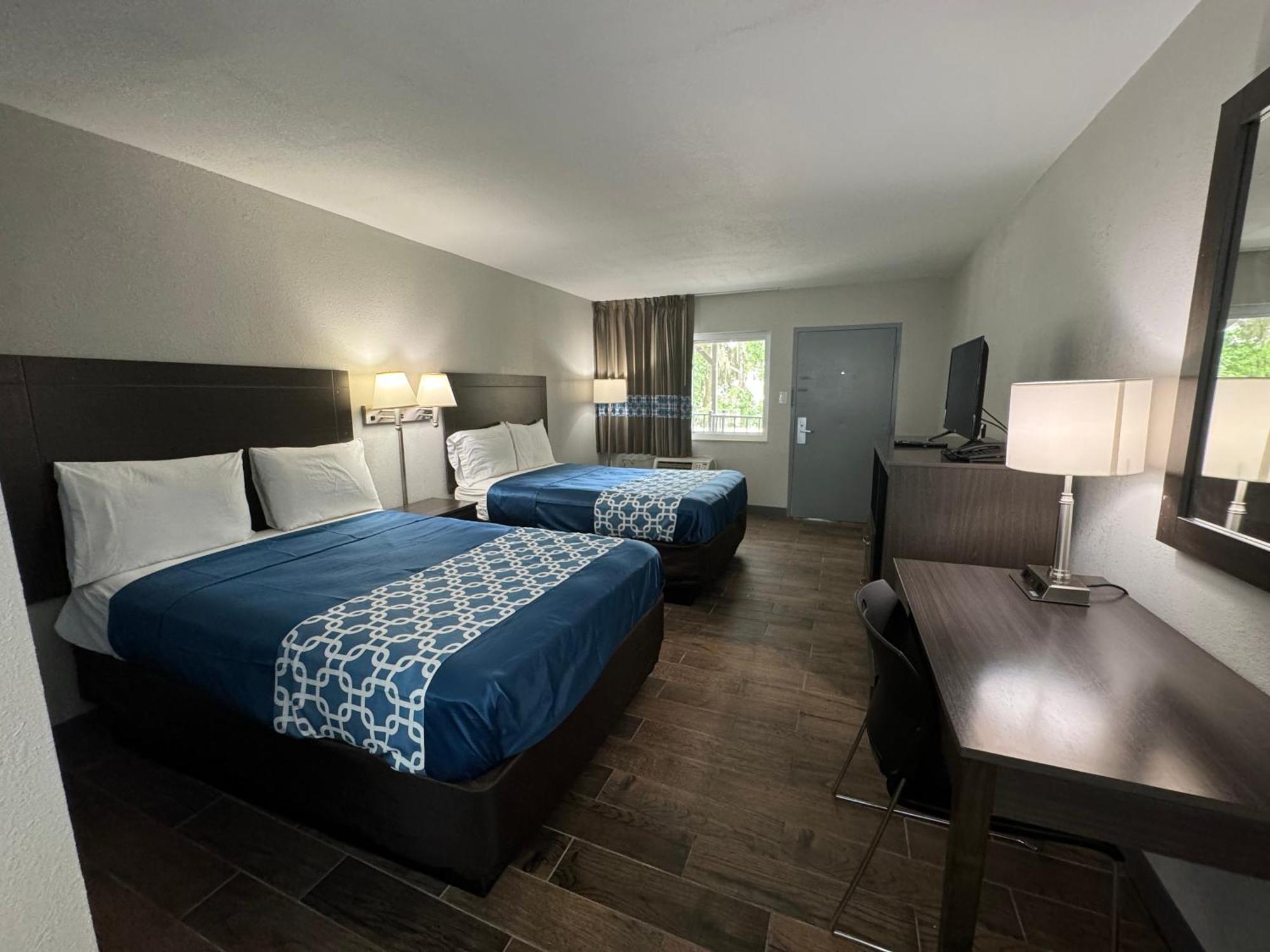 Travelodge By Wyndham Gainesville Eksteriør bilde